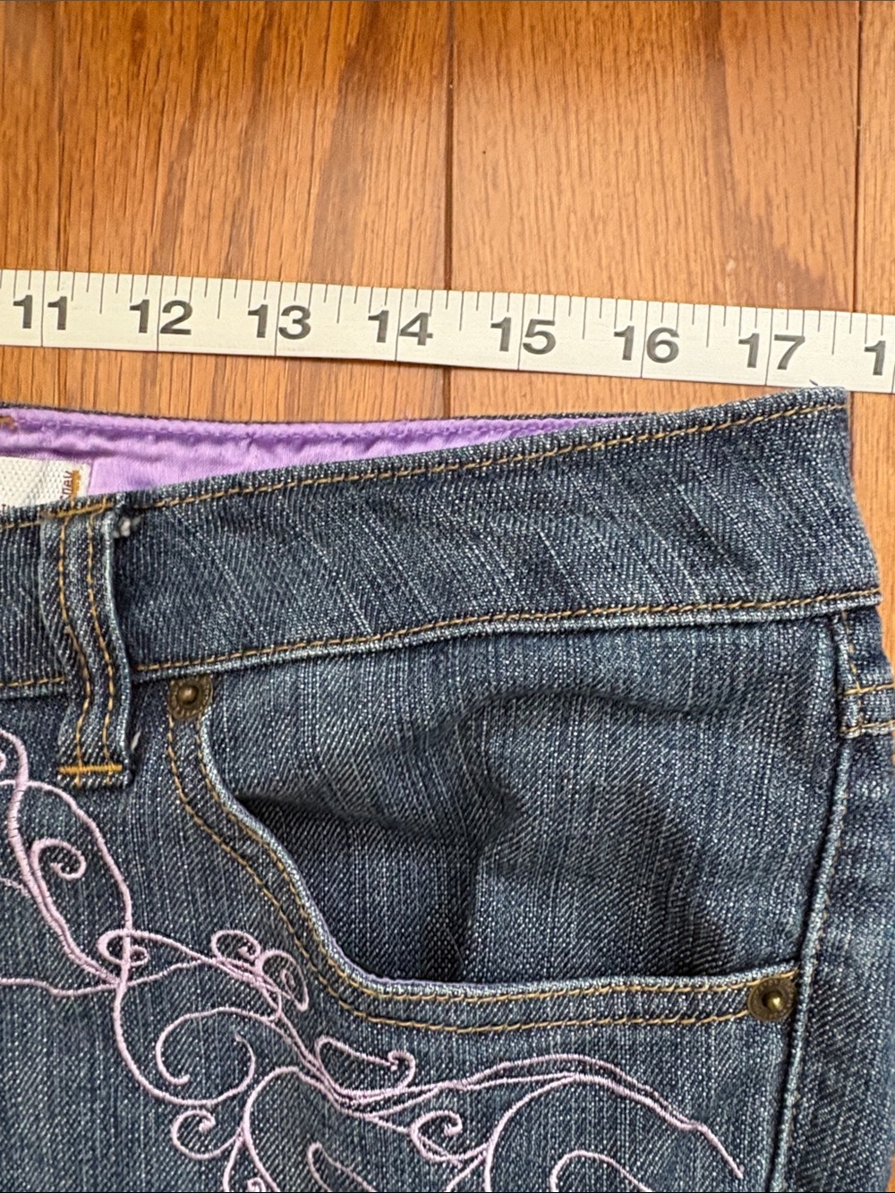 Disney Store Eeyore Jeans - Picture 7 of 11